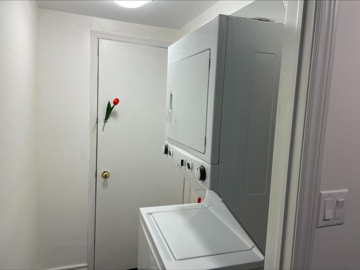 Apartament Btn Family-Style Bustling Area Self-Check-In So Fast Fiber Net Free Parking Toronto Zewnętrze zdjęcie