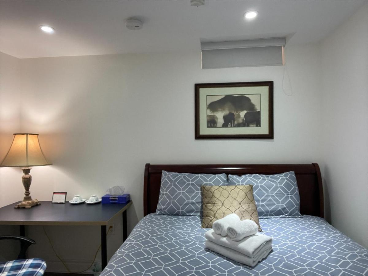 Apartament Btn Family-Style Bustling Area Self-Check-In So Fast Fiber Net Free Parking Toronto Zewnętrze zdjęcie