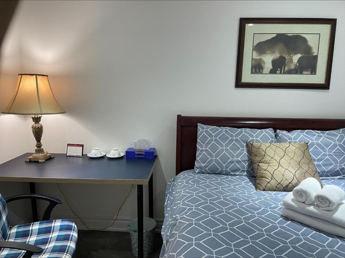 Apartament Btn Family-Style Bustling Area Self-Check-In So Fast Fiber Net Free Parking Toronto Zewnętrze zdjęcie