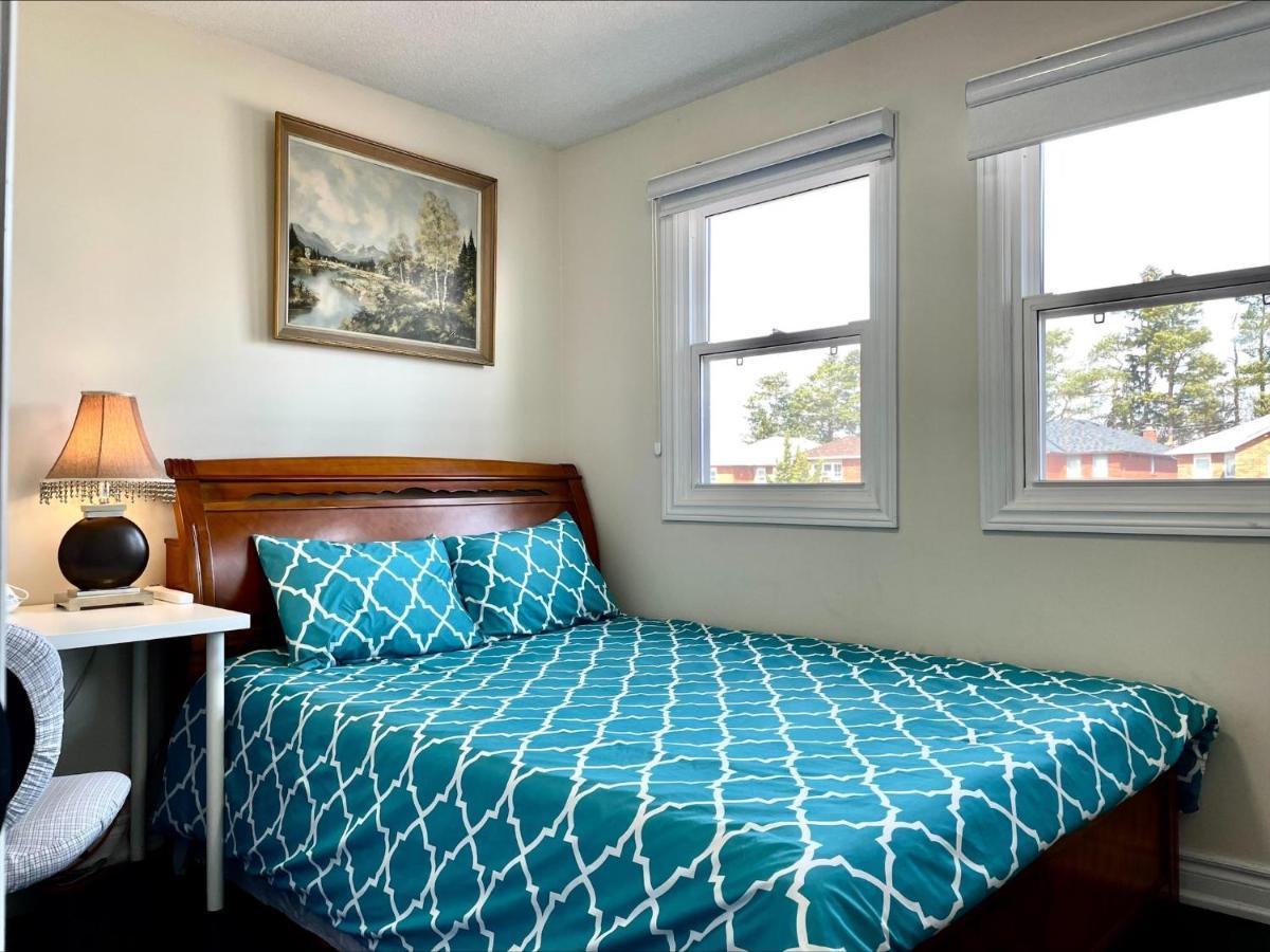 Apartament Btn Family-Style Bustling Area Self-Check-In So Fast Fiber Net Free Parking Toronto Zewnętrze zdjęcie