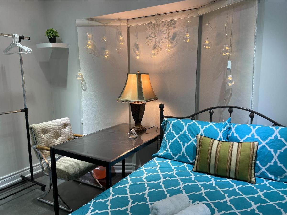 Apartament Btn Family-Style Bustling Area Self-Check-In So Fast Fiber Net Free Parking Toronto Zewnętrze zdjęcie